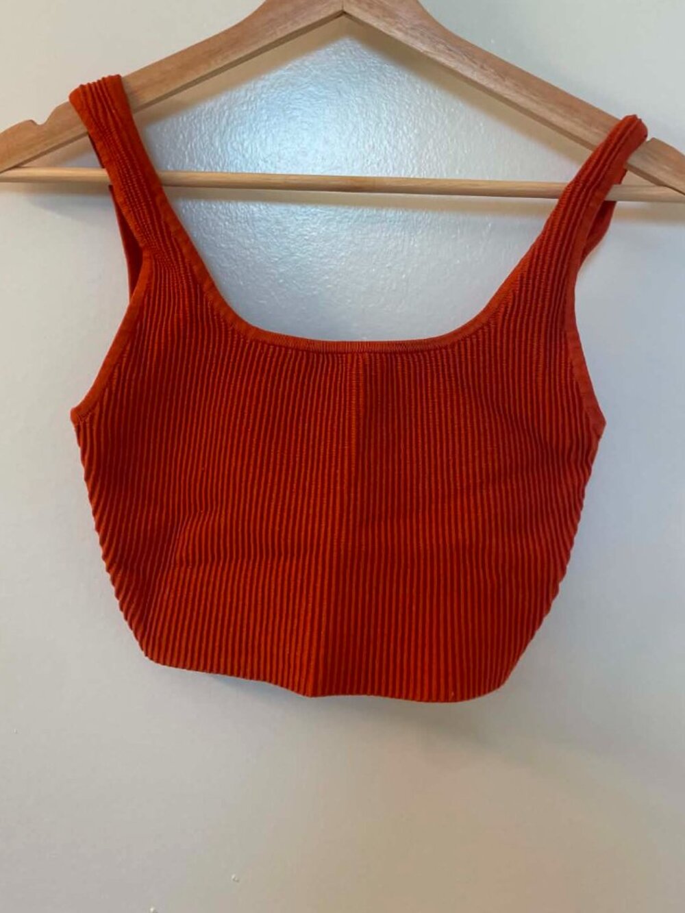Aritzia Sculpt Knit Squareneck Cropped Tank - Rust- Size XS